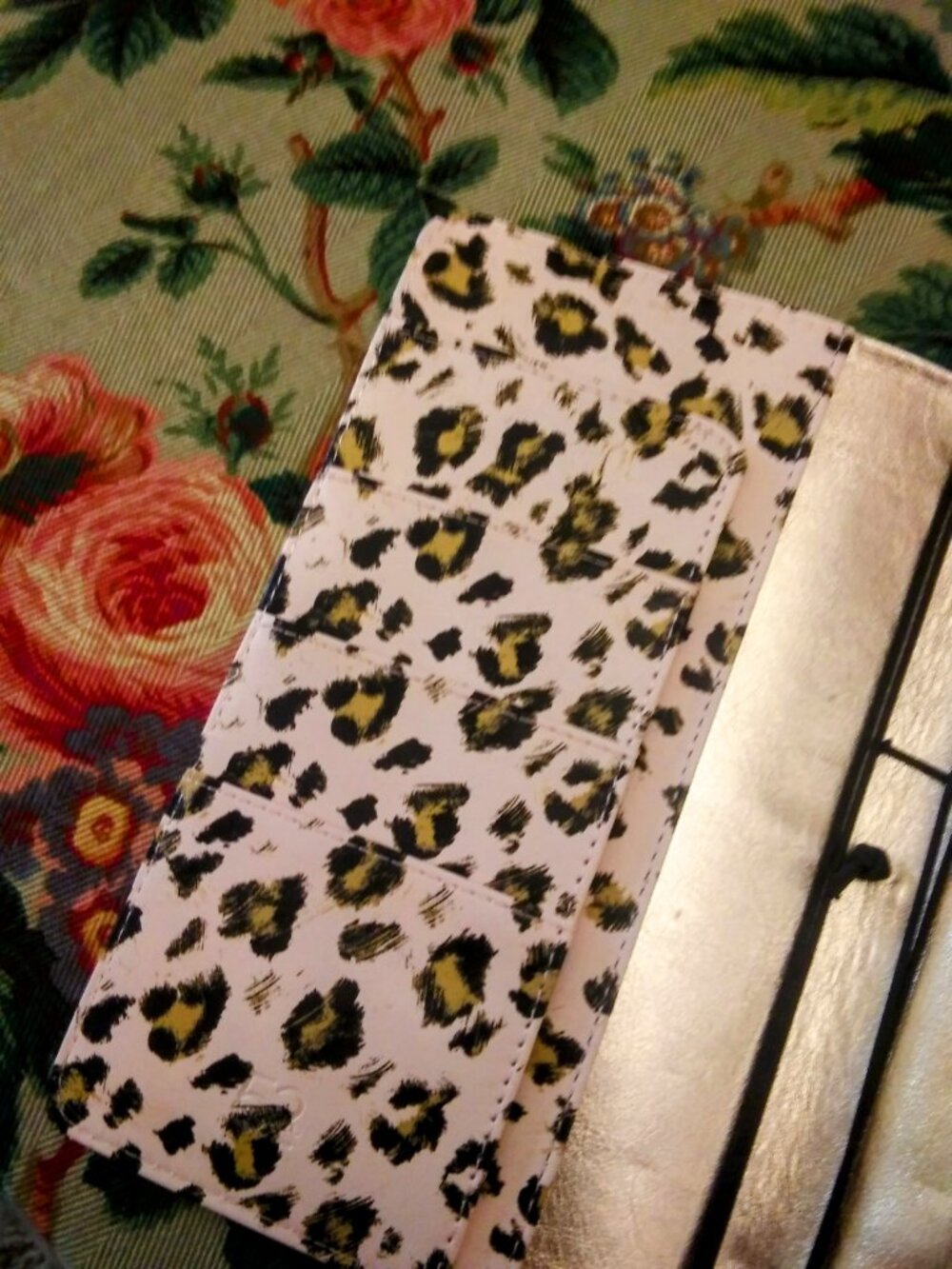 Travelers Notebook - Picture 2 of 4